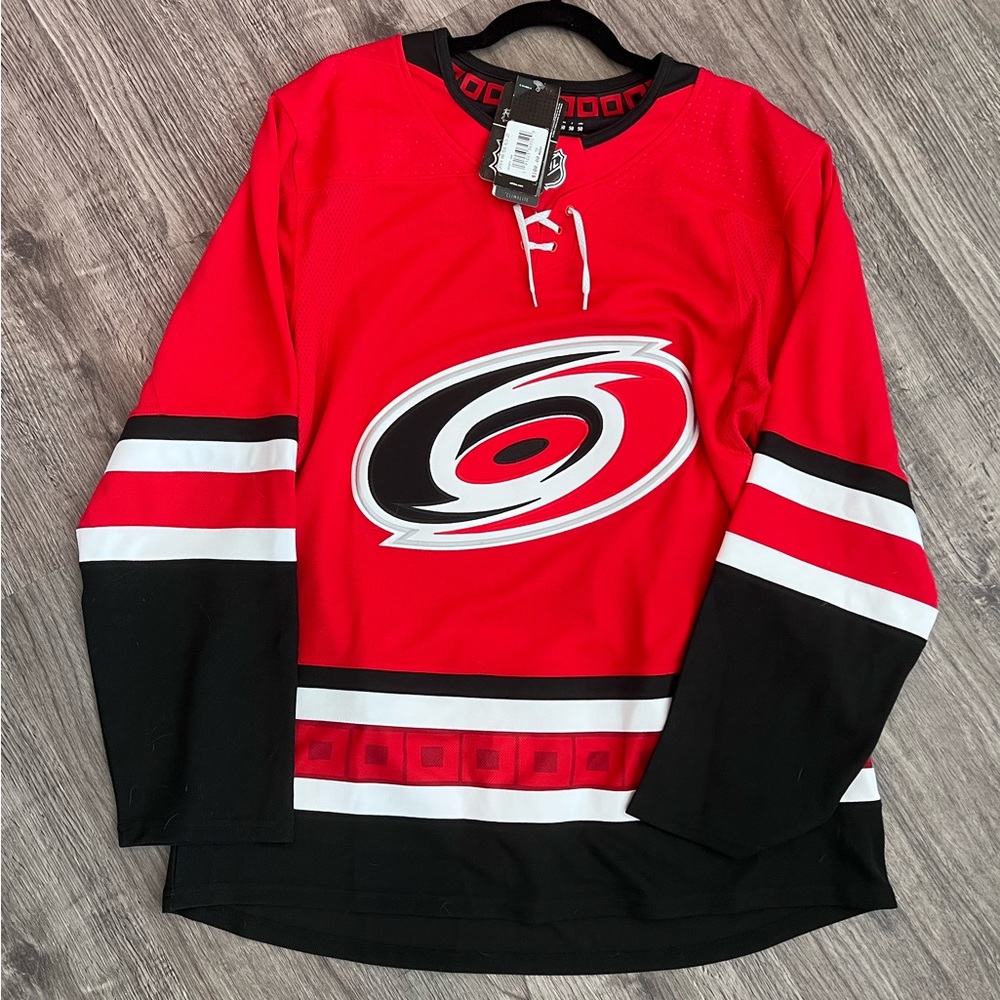*NWT* Carolina Hurricanes Authentic Jersey Size 50